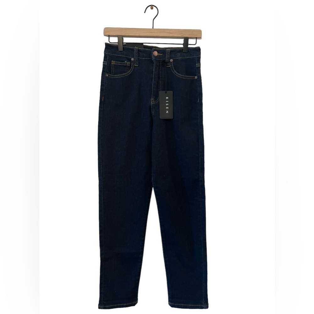 🆕 Women’s Risen High Rise Mom Jeans - NWT